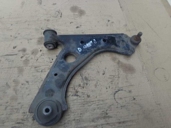 TRIANGLE AVANT DROIT OPEL CORSA D - Vue 1